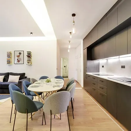Spacious - 2b-10p - Ac - Marais Appartamento Parigi
